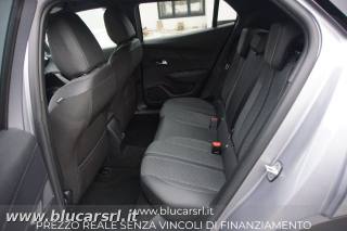 PEUGEOT 2008 usata, con Sedile posteriore sdoppiato