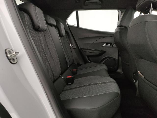 PEUGEOT 2008 usata, con USB