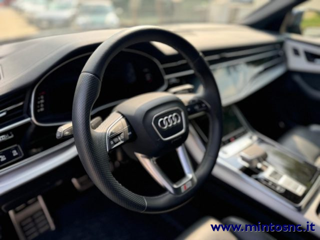 AUDI Q8 usata, con Cerchi in lega