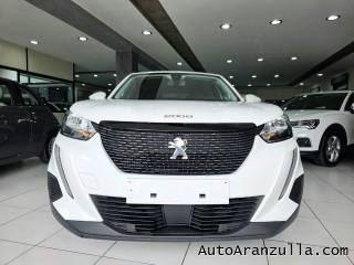 PEUGEOT 2008 usata, con Sedile posteriore sdoppiato