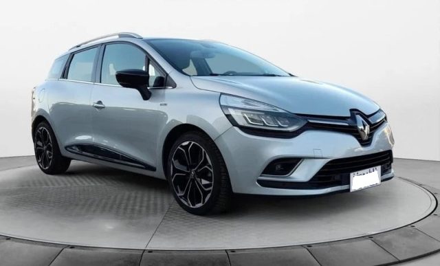 RENAULT Clio usata, con Climatizzatore