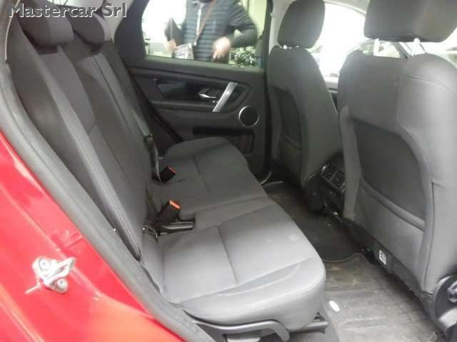 LAND ROVER Discovery Sport usata, con Sedile posteriore sdoppiato