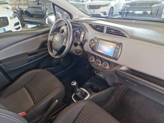 TOYOTA Yaris usata, con Bluetooth