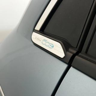 FIAT 500e usata, con Specchietti laterali elettrici