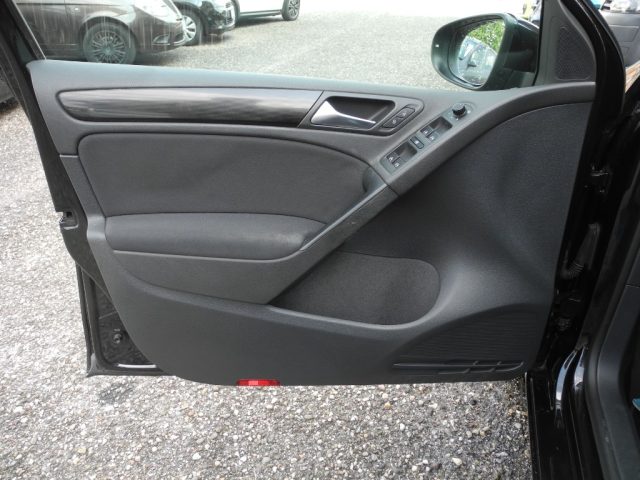VOLKSWAGEN Golf usata 36