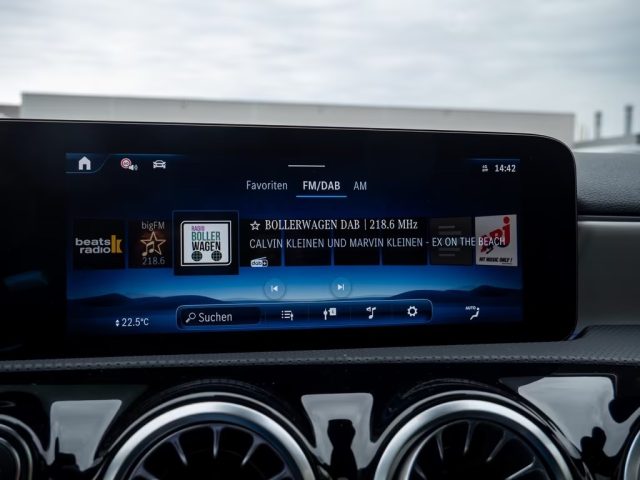 MERCEDES-BENZ A 180 usata, con Controllo trazione