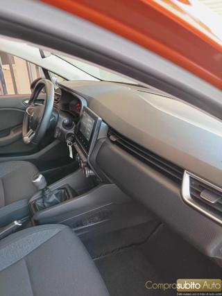 RENAULT Clio usata, con Specchietti laterali elettrici