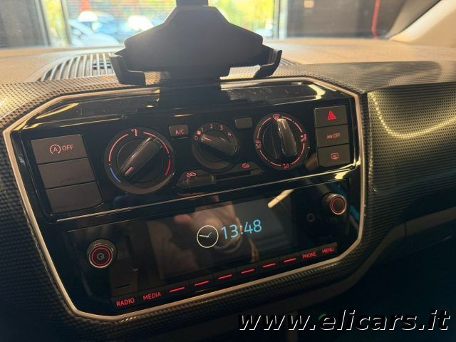 VOLKSWAGEN up! usata, con ESP