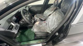 RENAULT Clio usata, con Autoradio