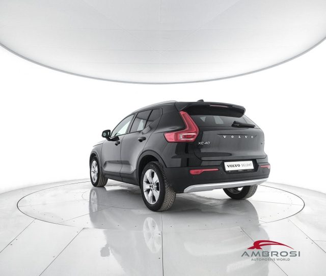 VOLVO XC40 usata 3