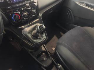 LANCIA Ypsilon usata, con ESP