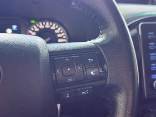 TOYOTA Hilux usata, con Bluetooth