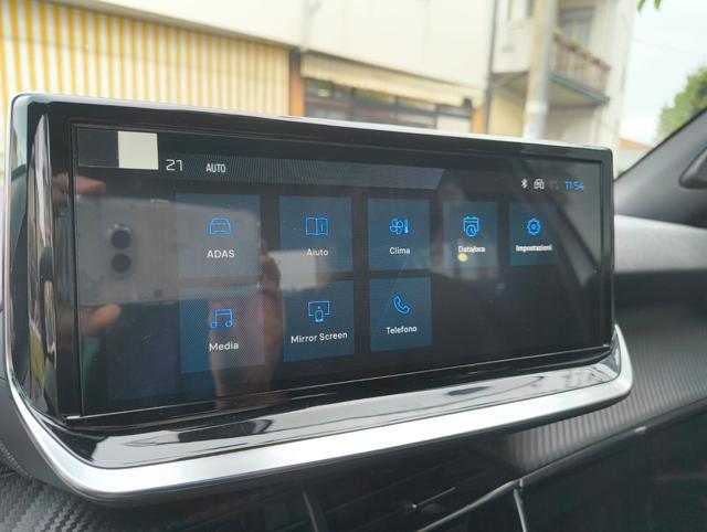 PEUGEOT 2008 usata, con Controllo trazione