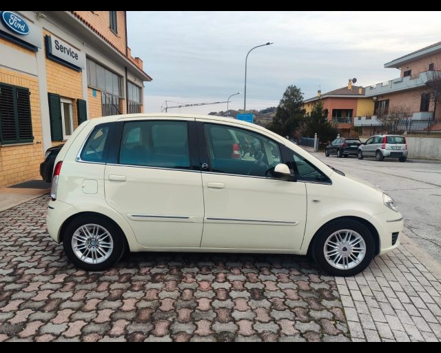 LANCIA MUSA usata, con Servosterzo