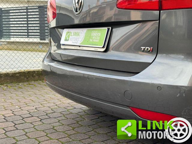 VOLKSWAGEN Touran usata, con Climatizzatore automatico, 2 zone