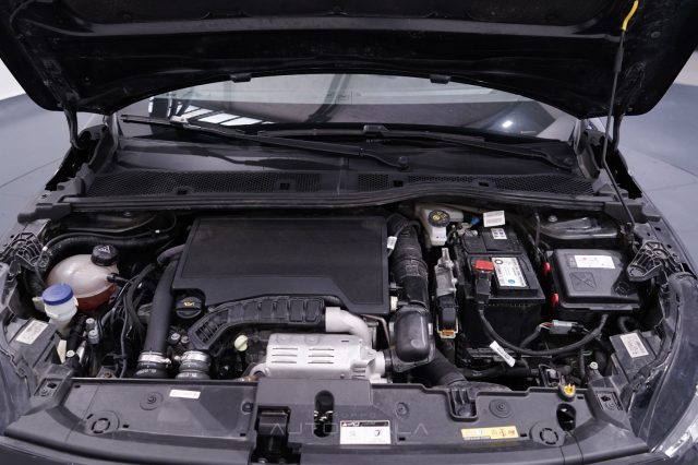 PEUGEOT 208 usata, con Android Auto