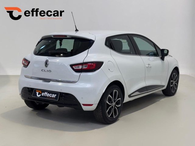 RENAULT Clio usata, con Boardcomputer