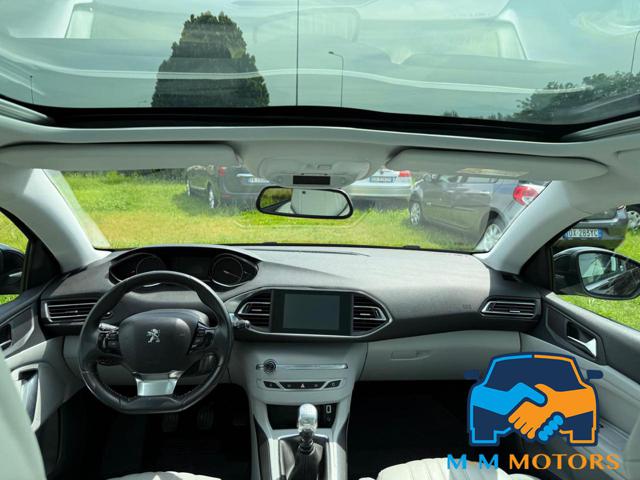 PEUGEOT 308 usata, con Fendinebbia