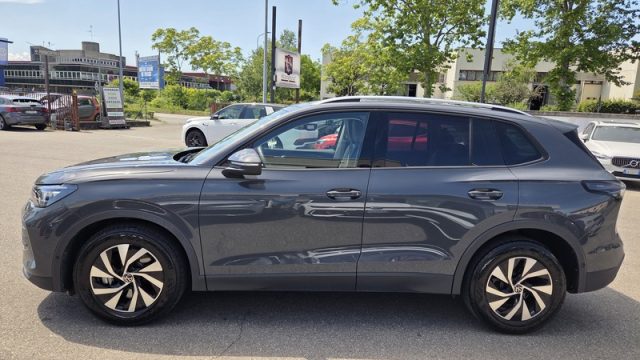 VOLKSWAGEN Tiguan usata, con Airbag laterali