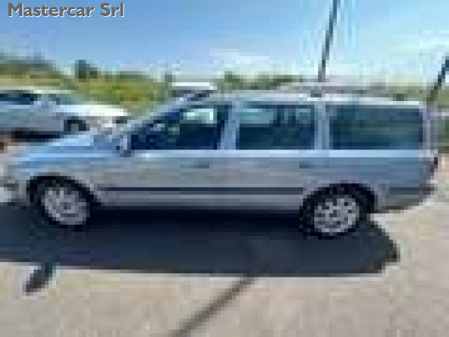 VOLVO V70 usata 7