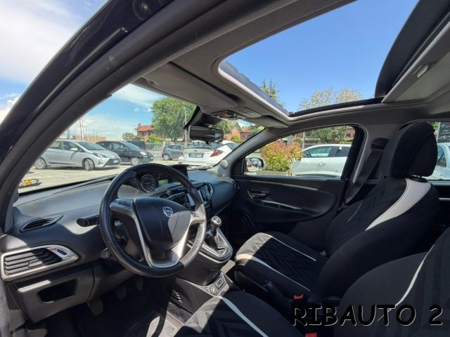 LANCIA Ypsilon usata, con Climatizzatore
