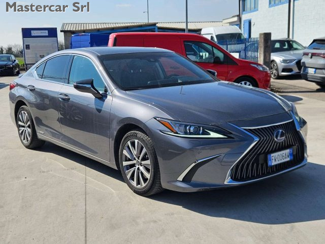 LEXUS ES 300 usata, con ESP