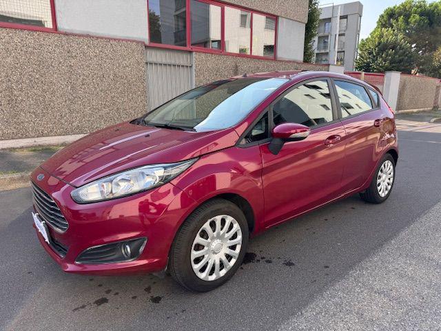 FORD Fiesta usata, con ABS