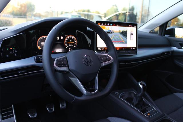 VOLKSWAGEN Golf usata, con Autoradio