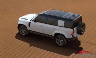 LAND ROVER Defender usata 6