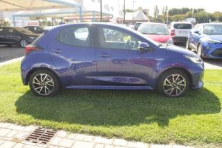 TOYOTA Yaris usata, con Bracciolo