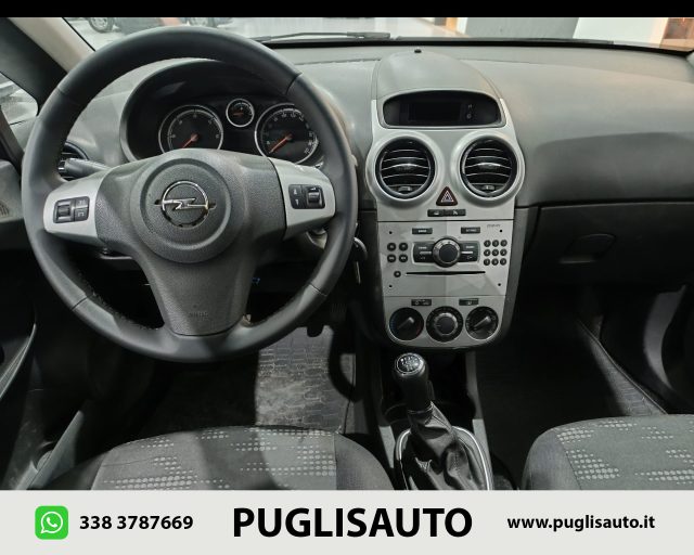 OPEL Corsa usata, con Climatizzatore