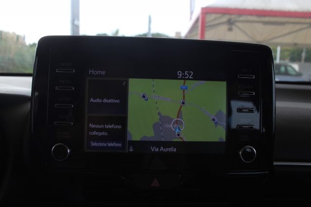 TOYOTA Yaris usata, con Sensore di luce