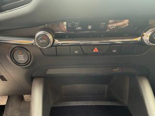 MAZDA 3 usata, con Sistema di avviso di distanza