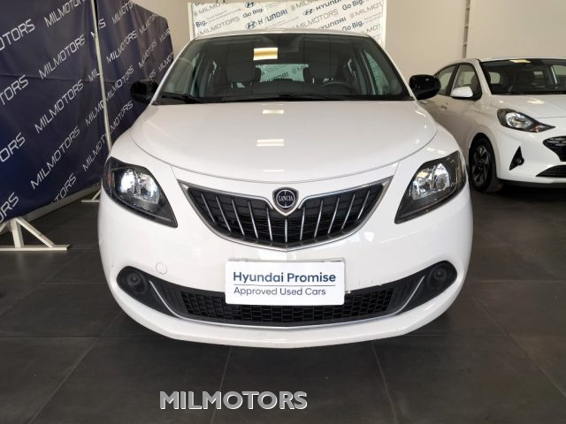 LANCIA Ypsilon usata, con Airbag