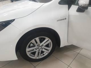 SUZUKI Swace usata, con Bracciolo