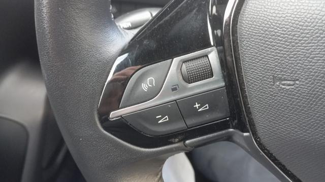 PEUGEOT 2008 usata, con Bluetooth