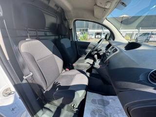 RENAULT Kangoo usata 17