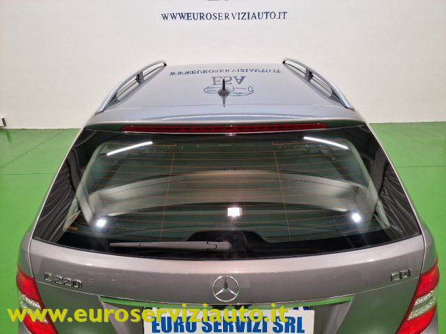 MERCEDES-BENZ C 220 usata 47