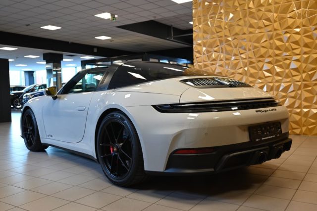PORSCHE 992 usata 157