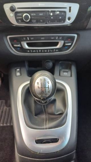 RENAULT Scenic usata, con Cruise Control