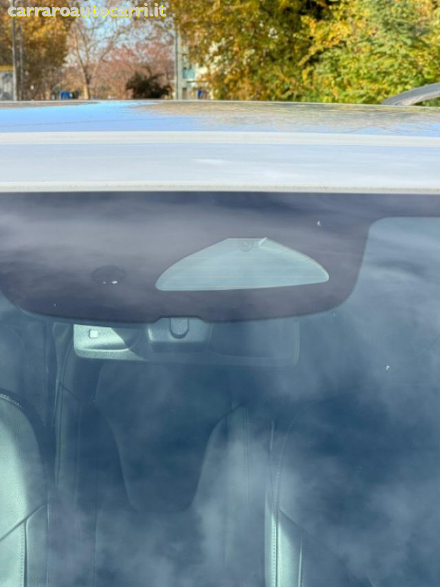 MERCEDES-BENZ V 250 usata, con Luci diurne LED