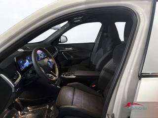 BMW iX1 usata 8
