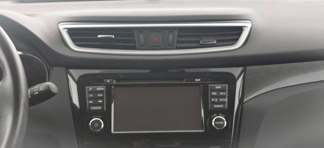 NISSAN X-Trail usata, con Telecamera per parcheggio assistito