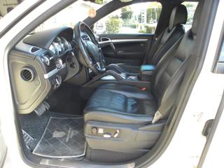 PORSCHE Cayenne usata, con Interni in pelle