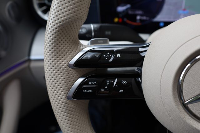 MERCEDES-BENZ E 220 usata, con Bluetooth