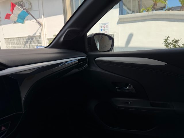 OPEL Corsa usata, con Sensori di parcheggio posteriori
