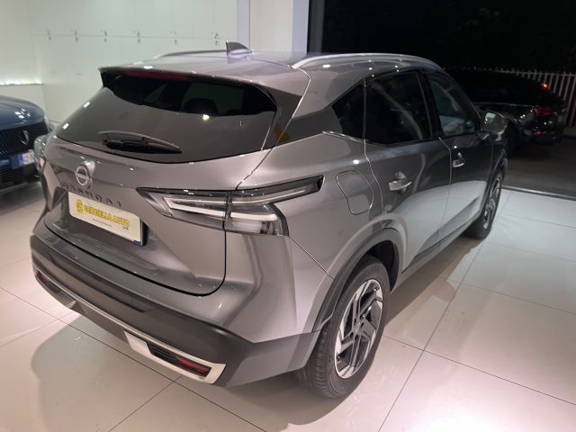 NISSAN Qashqai usata, con Boardcomputer