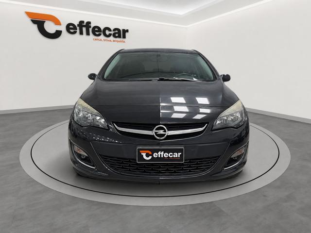 OPEL Astra usata, con Boardcomputer