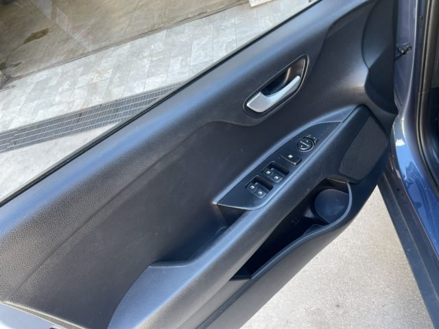 KIA Stonic usata, con Isofix
