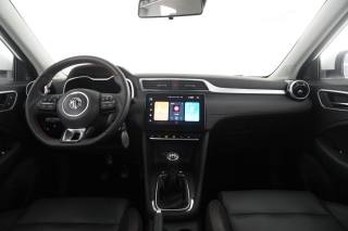 MG ZS usata 10
